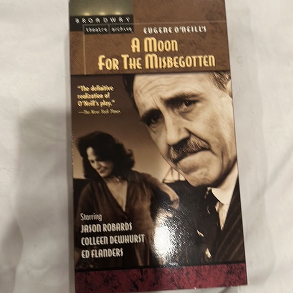 Eugene O'Neill's A Moon for the Misbegotten (Broadway Theatre Archive) VHS - Picture 2 of 6